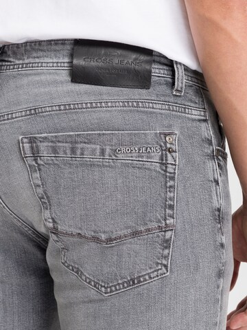 CROSS JEANS Regular Jeans ' Antonio ' in Grau