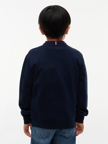 TOMMY HILFIGER Sweatshirt 'Essential' in Blau