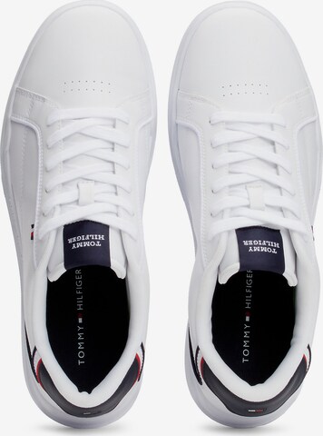 TOMMY HILFIGER - Sapatilhas baixas em branco