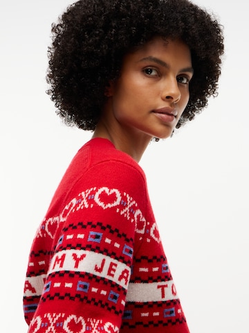 Tommy Jeans - Pullover em vermelho