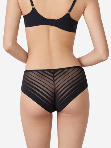 ETAM Boyshorts in Black