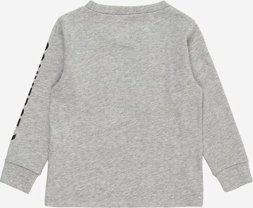 CONVERSE - Camiseta en gris