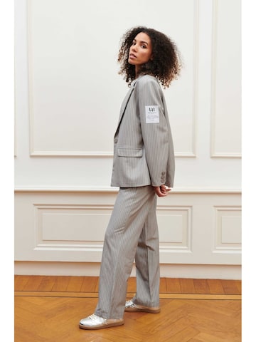 LOFTY MANNER Baggy Trousers 'PK34 -Trouser Nienke' in Grey