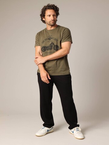 T-Shirt 'Park' Deeluxe en vert : devant