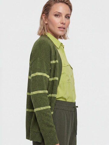 Olsen Strickjacke 'Cora' in Grün: Seite