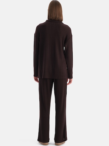 Dagi Regular Hose in Braun