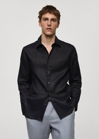 MANGO MAN Regular fit Button Up Shirt 'Parrot' in Black: front