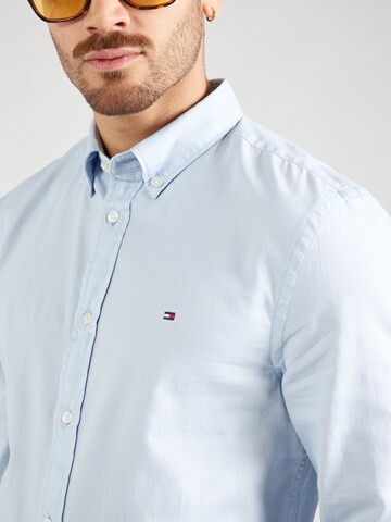 TOMMY HILFIGER Slim fit Ing 'FLEX' - kék