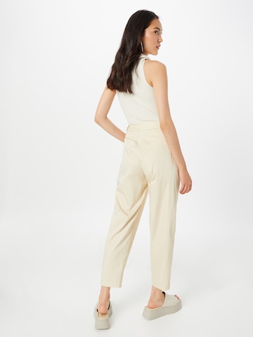 s.Oliver BLACK LABEL Tapered Pleat-Front Pants in Yellow