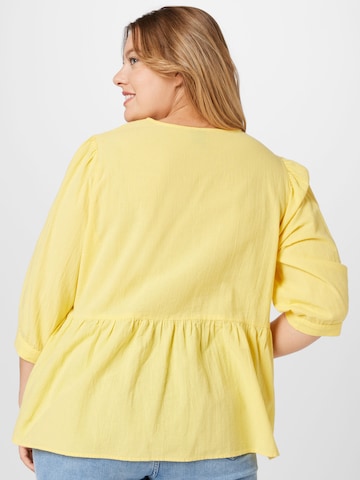 Bluză de la Vero Moda Curve pe galben