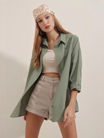 Camicia da donna di Bigdart in verde: frontale