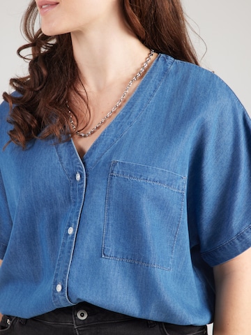 Camicia da donna 'CARBEA' di ONLY Carmakoma in blu