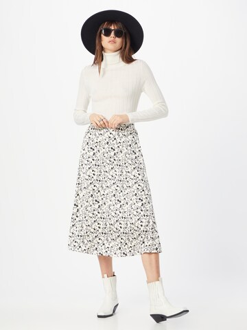 BRUUNS BAZAAR Skirt 'Acacia Amattas' in White