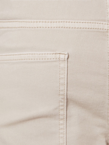 Bershka Slimfit Jeans in Beige