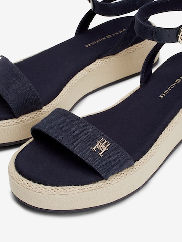 TOMMY HILFIGER Sandali s paščki | modra barva