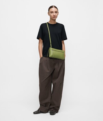 Liebeskind Berlin Schoudertas in Groen: voorkant