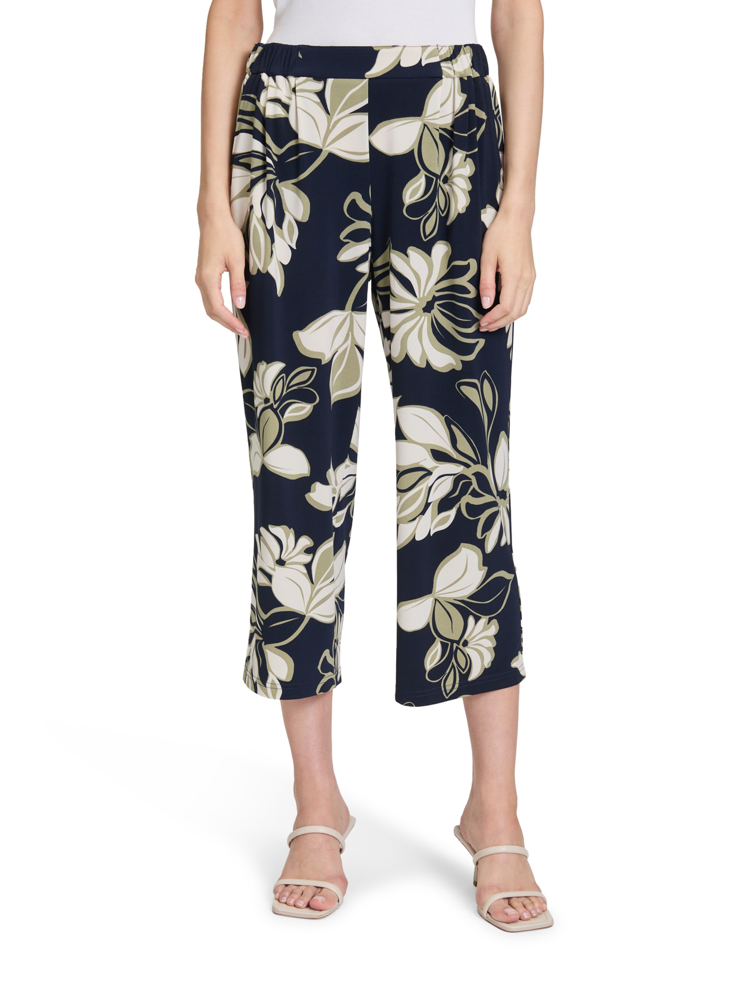 Loosefit Pantalon à pince Betty Barclay en bleu : devant