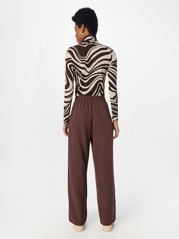 Hailys Loose fit Pleat-Front Pants 'Grace' in Brown