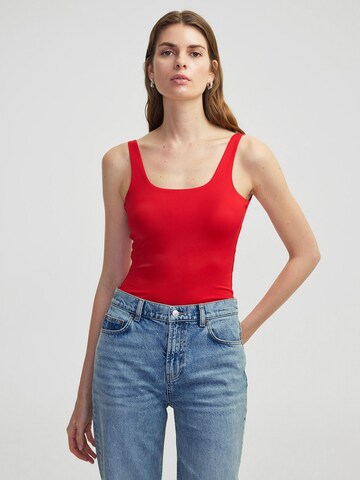 Ipekyol Top in Rood: voorkant