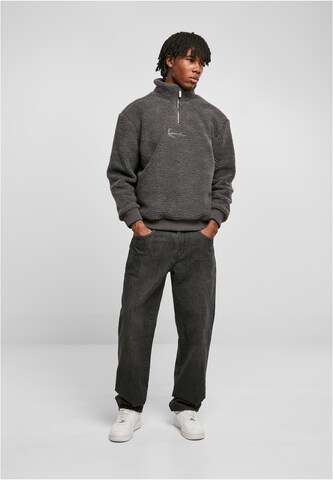 Karl Kani Sweatshirt in Grey