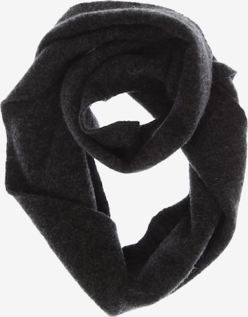 hessnatur Scarf & Wrap in One size in Grey: front