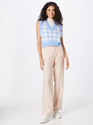 Riani Loose fit Pleated Pants in Beige