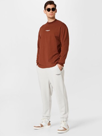 T-Shirt BURTON MENSWEAR LONDON en marron