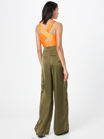 Nasty Gal Wide leg Pleat-Front Pants in Green