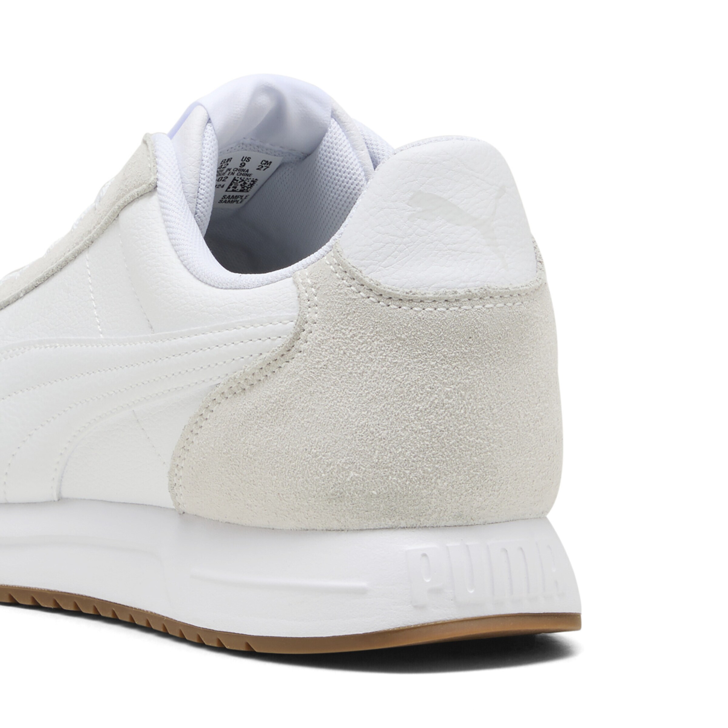 Baskets basses PUMA en blanc