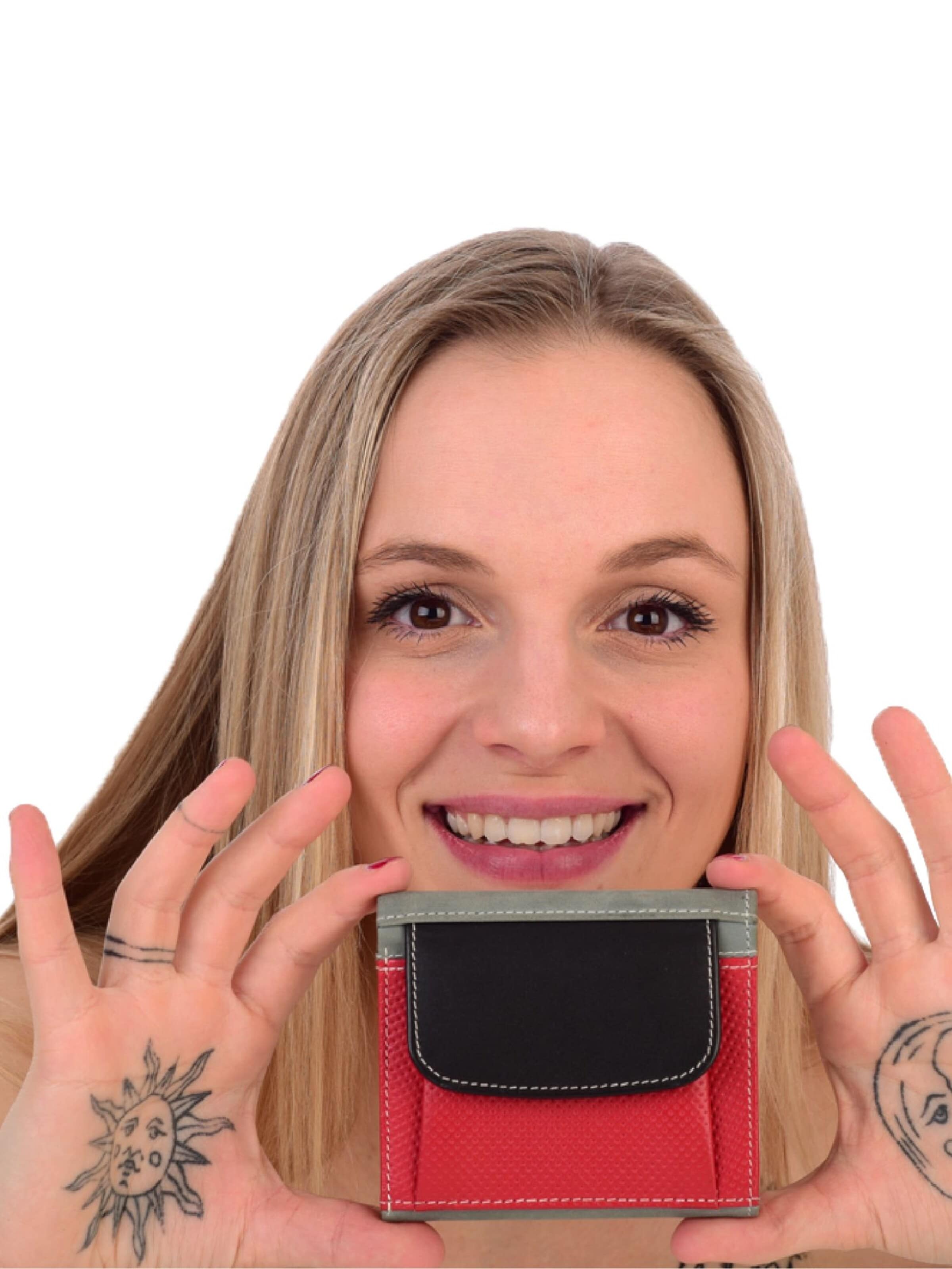 Sunsa Wallet 'Sunsa' in Red: front