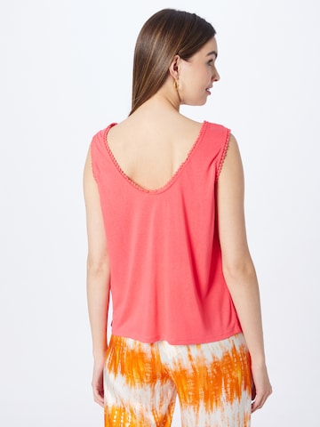 Top 'ARIANA' di ONLY in rosso