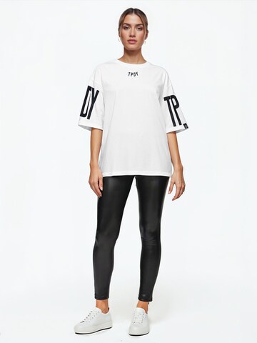 T-shirt ' Viktor F ' trueprodigy en blanc