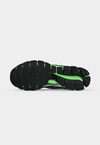 Baskets basses 'ZOOM SKYLON 11' Nike Sportswear en noir