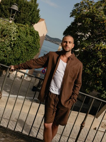 DAN FOX APPAREL Regular fit Ing 'Taha' - barna