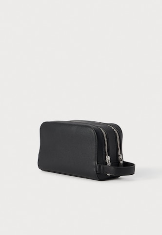 Nécessaire 'MILANO' di GUESS in nero