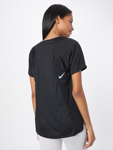 Maglia funzionale di NIKE in nero