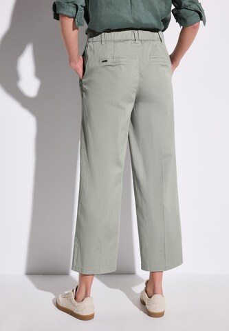 STREET ONE Regular Chinohose in Grün