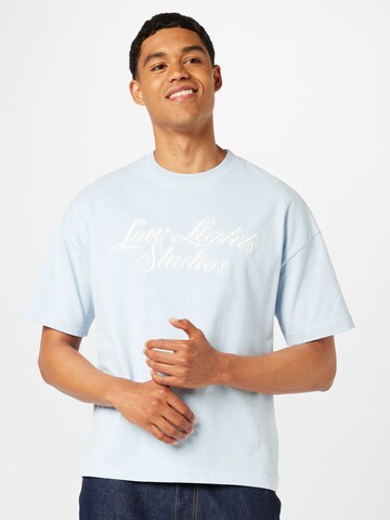 Low Lights Studios - Camiseta 'Shutter' en azul: frente