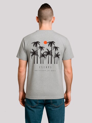 T-Shirt 'Escape Discover the World Palm Trees Black' F4NT4STIC en gris