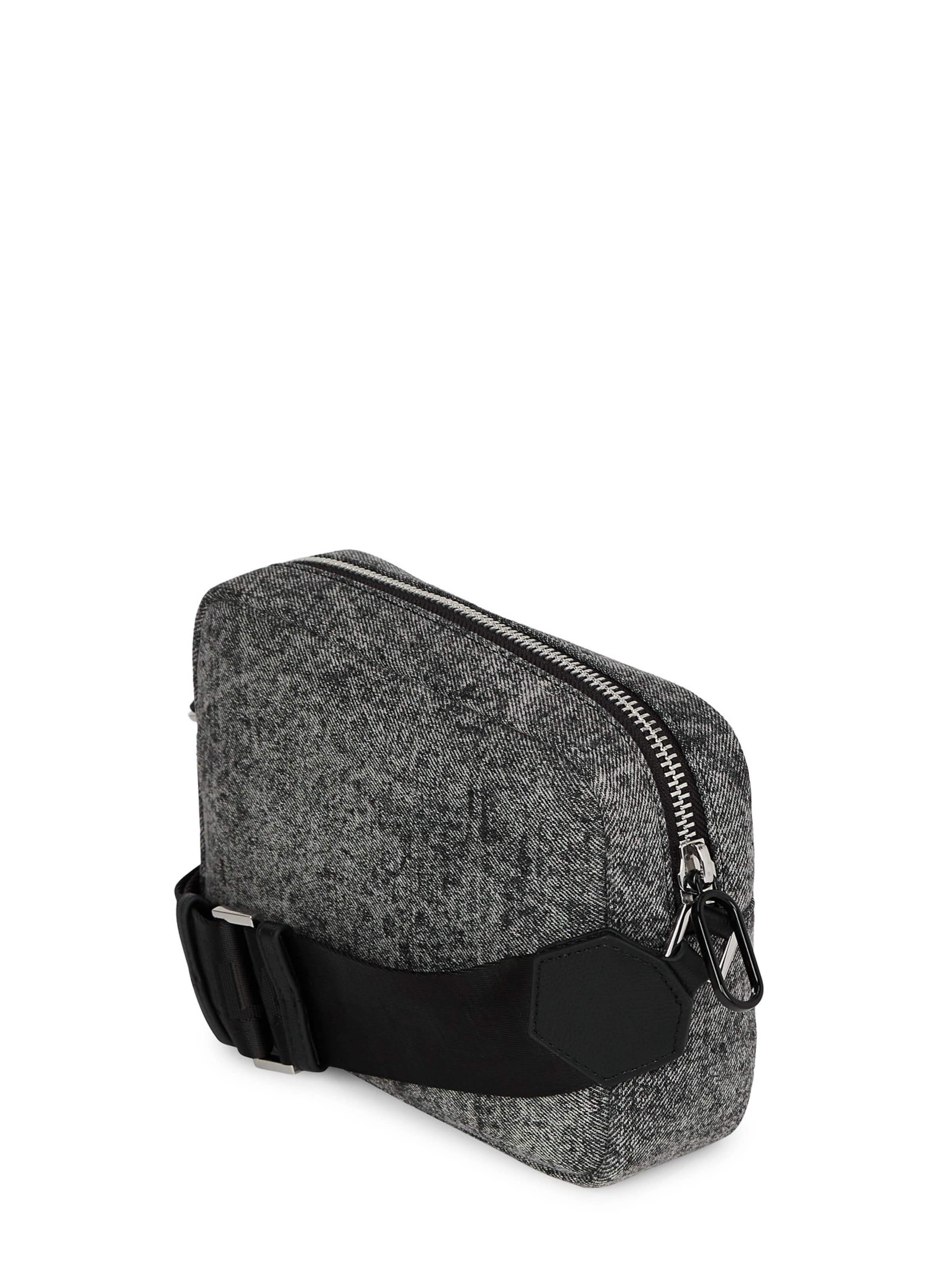 KARL LAGERFELD JEANS Τσάντα ώμου 'Essential' σε μαύρο