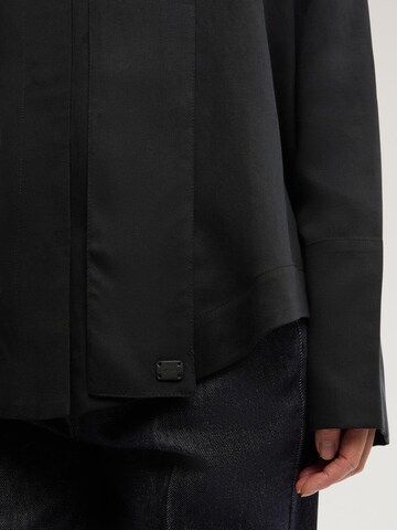 Chemisier Trussardi en noir