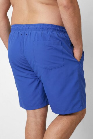 Men Plus Badeshorts in Braun