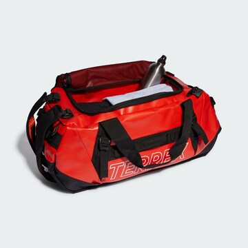 Sac de sport 'Expedition' ADIDAS TERREX en rouge