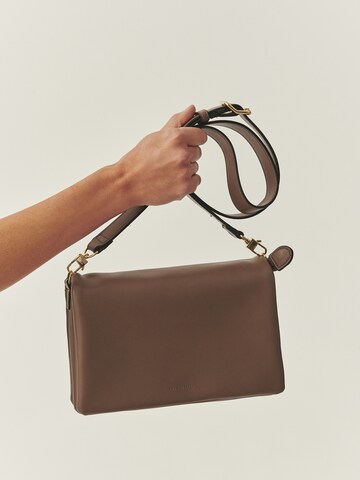 TATUUM - Mala de ombro 'Caressa' em bege