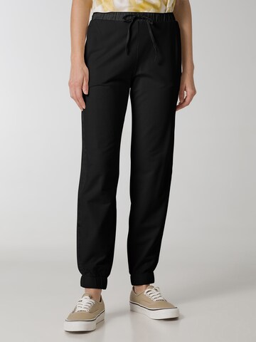 Tapered Pantaloni sportivi di DEHA in nero: frontale