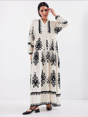 Abito di Bigdart in bianco