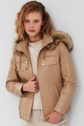 Derimod Tussenjas in Beige: voorkant