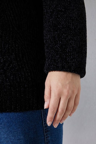 Ulla Popken Pullover in Schwarz
