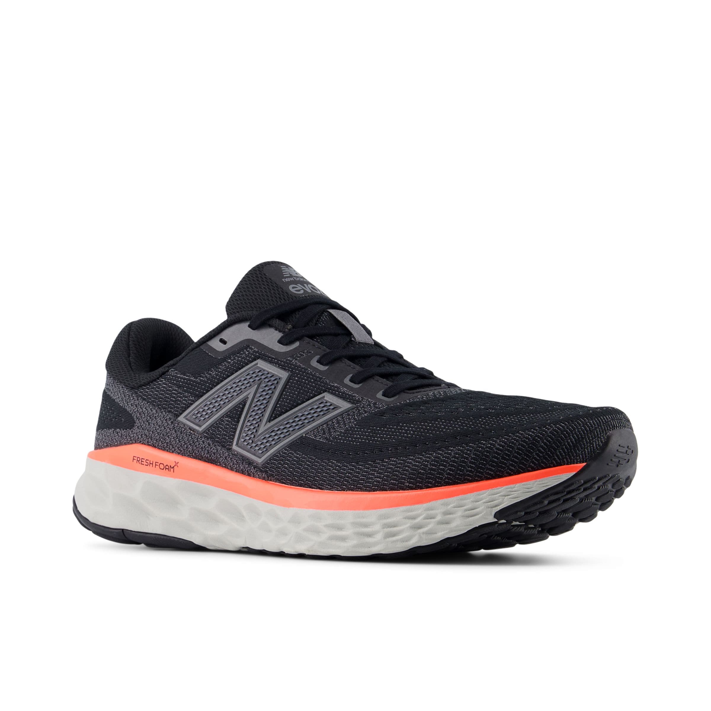 Chaussure de course 'Evoz' new balance en noir : devant