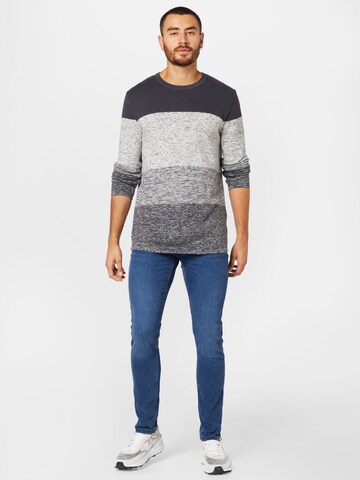 TOM TAILOR DENIM Pullover in Grau